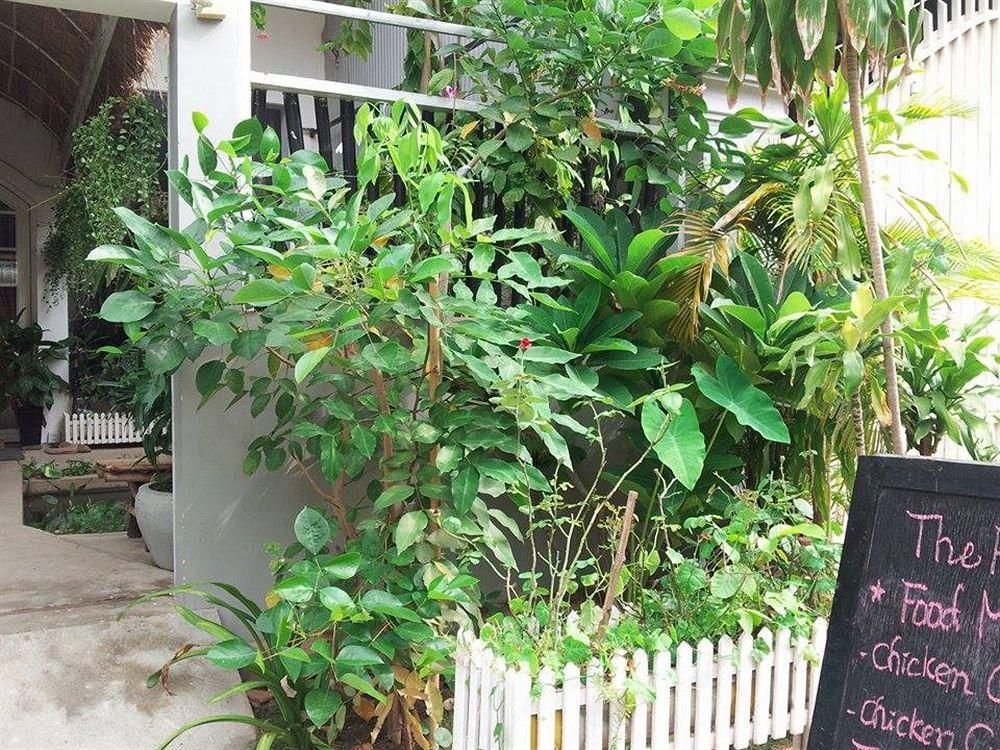 The Flora Boutique Hotel Phnom Penh Exterior photo