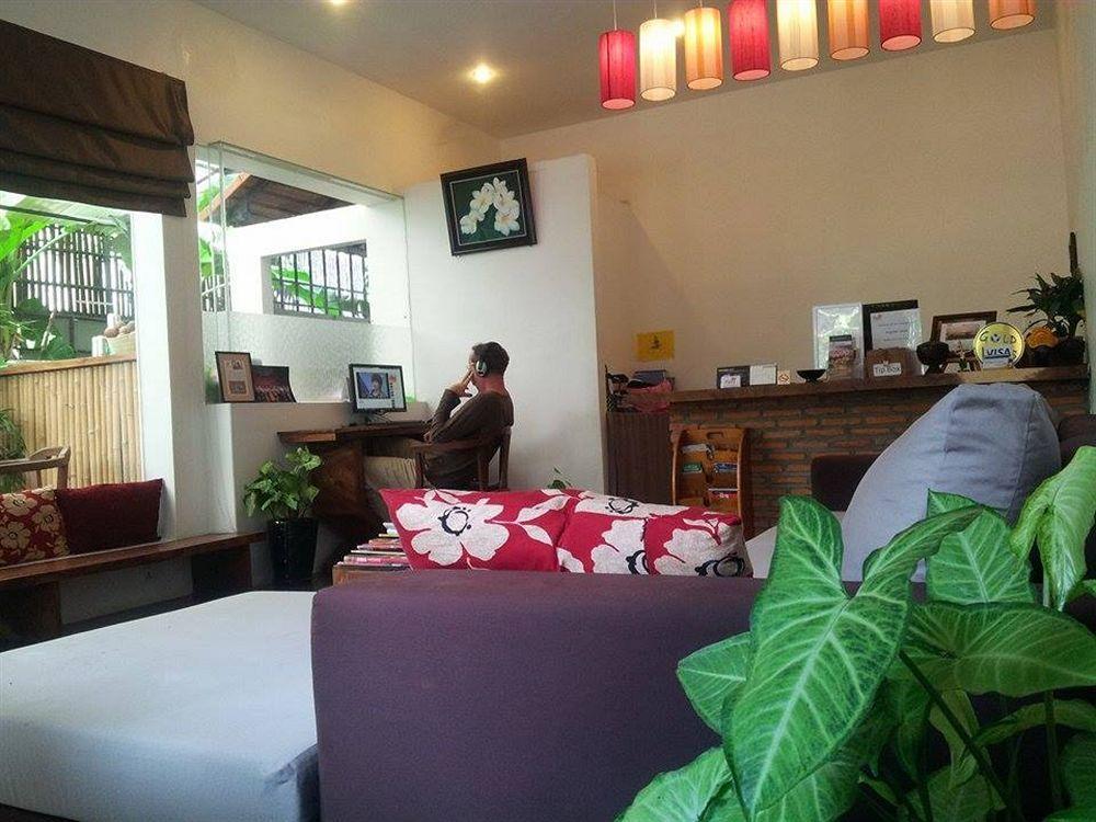 The Flora Boutique Hotel Phnom Penh Exterior photo
